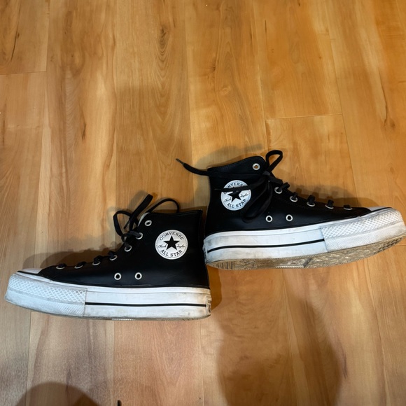 🖤CHUCK TAYLOR ALL STAR LEATHER PLATFORM🖤 - Picture 5 of 9